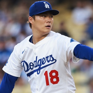 ロサンゼルス・ドジャース ダスティン・メイ 選手情報 MLB