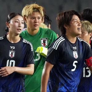エ*ト様 Jリーグチップス FC岐阜 山田直輝選手　カードのみ 𝗛𝗔𝗣𝗣𝗬 𝗕𝗜𝗥𝗧𝗛𝗗𝗔𝗬 // 今日7月4日は #山田直輝 選手の