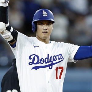7*m様 阪神タイガース　桐敷拓馬　ユニホーム中古品 7*m様 阪神タイガース 桐敷拓馬 ユニホーム中古品 - メルカリ