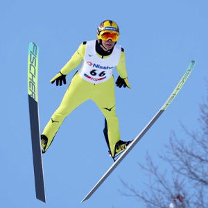 世界最強のジムへ」武尊、VASILEUSチームで忘年会（スポーツブル）｜d