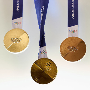 阪神・小幡竜平 超人アイテム「水バット」で遊撃争いディベイニーに