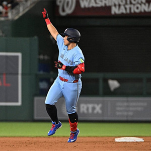 日本人史上初！村上宗隆、MLB開幕3試合連続HRの衝撃デビュー